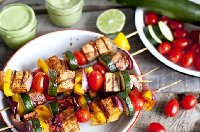 Doit-on éviter les BBQ l’été?